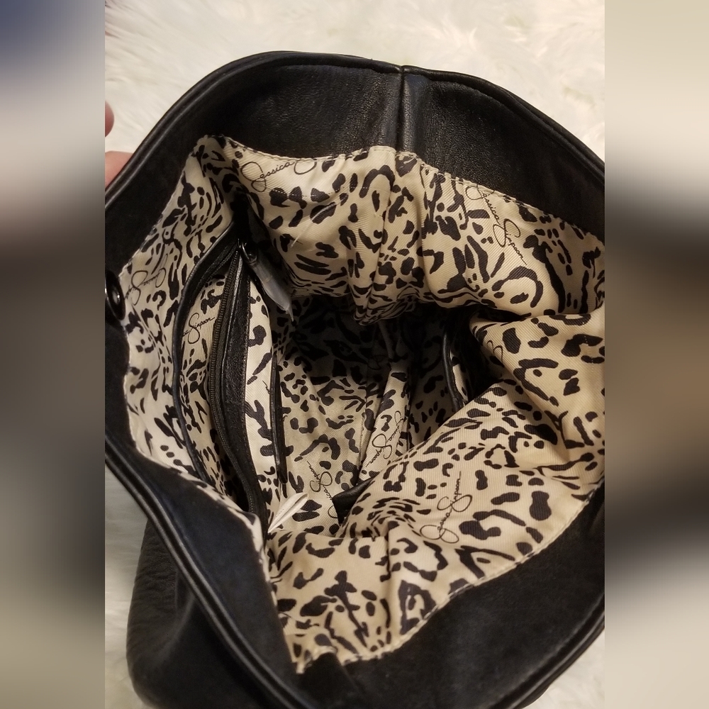 Purse - Picture 4 of 4